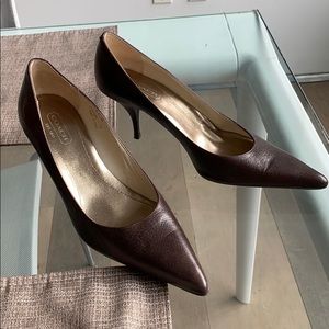 Like new Coach pumps